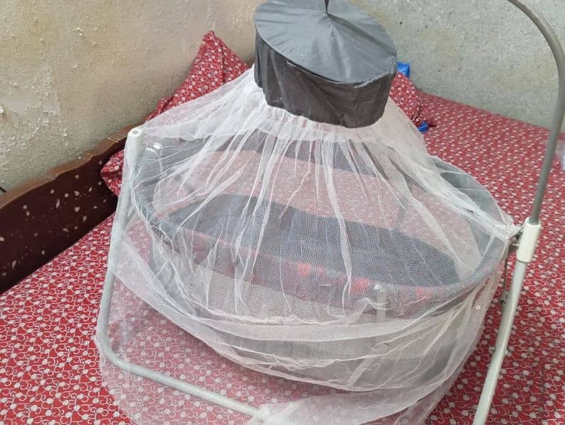 Baby cot (Jhoola) with Mosquito Net 1