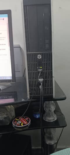 HP core i 3 with LCD