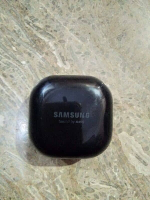 original Samsung airbards 1 and 2 dono hy 17