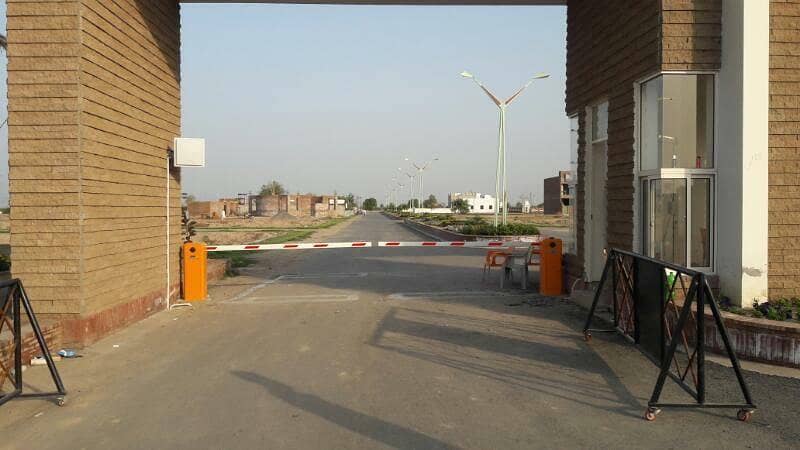 automatic road barriers / toll plaza barriers / boom barriers 5