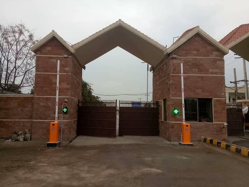 automatic road barriers / toll plaza barriers / boom barriers 8