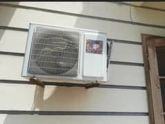 Gree split air conditioner 1.5 ton 0