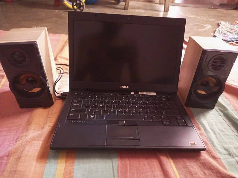 Dell laptop core i5 10/9 3