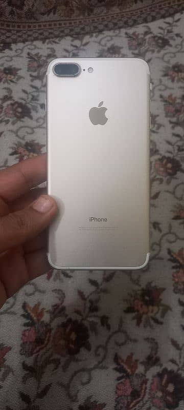 Want to sell I Phone 7+ 3