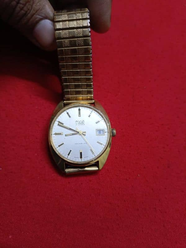 vintage watch . Avia matic 1