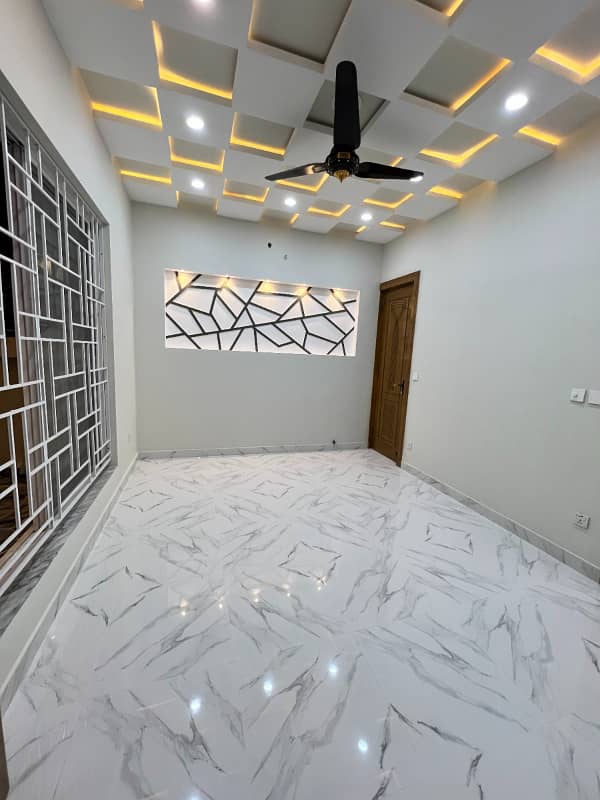 Brand New 10 Marla house for rent in phase 4 bahria town Rawalpindi 17