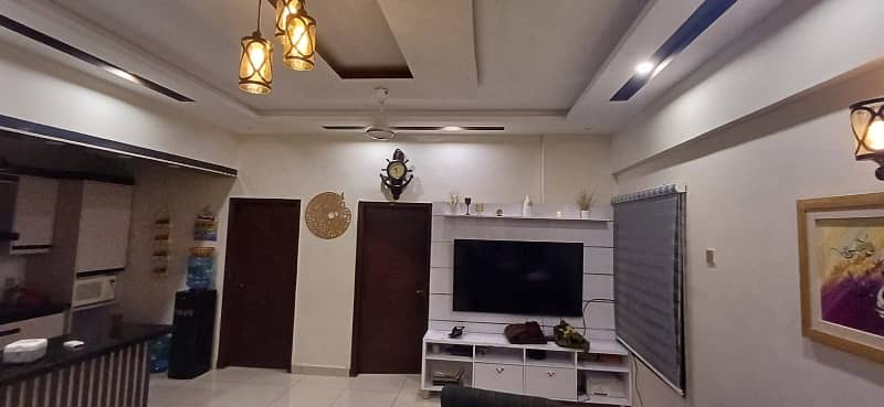 For Sale 3 Bed DD Saima Project 1800 Sq Fit For 3