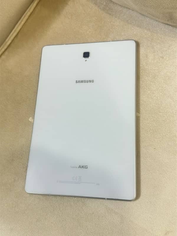 Samsung galaxy tab S4 3