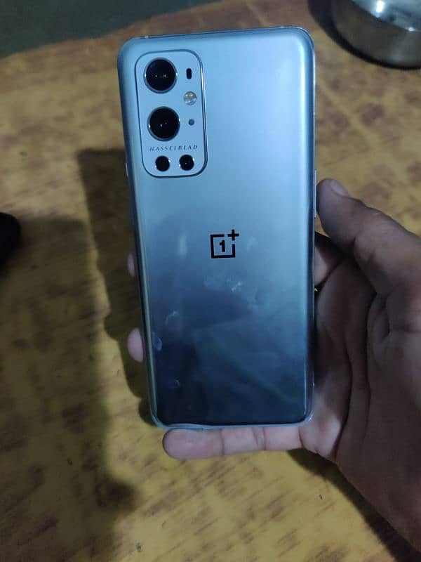 OnePlus 9 pro 8