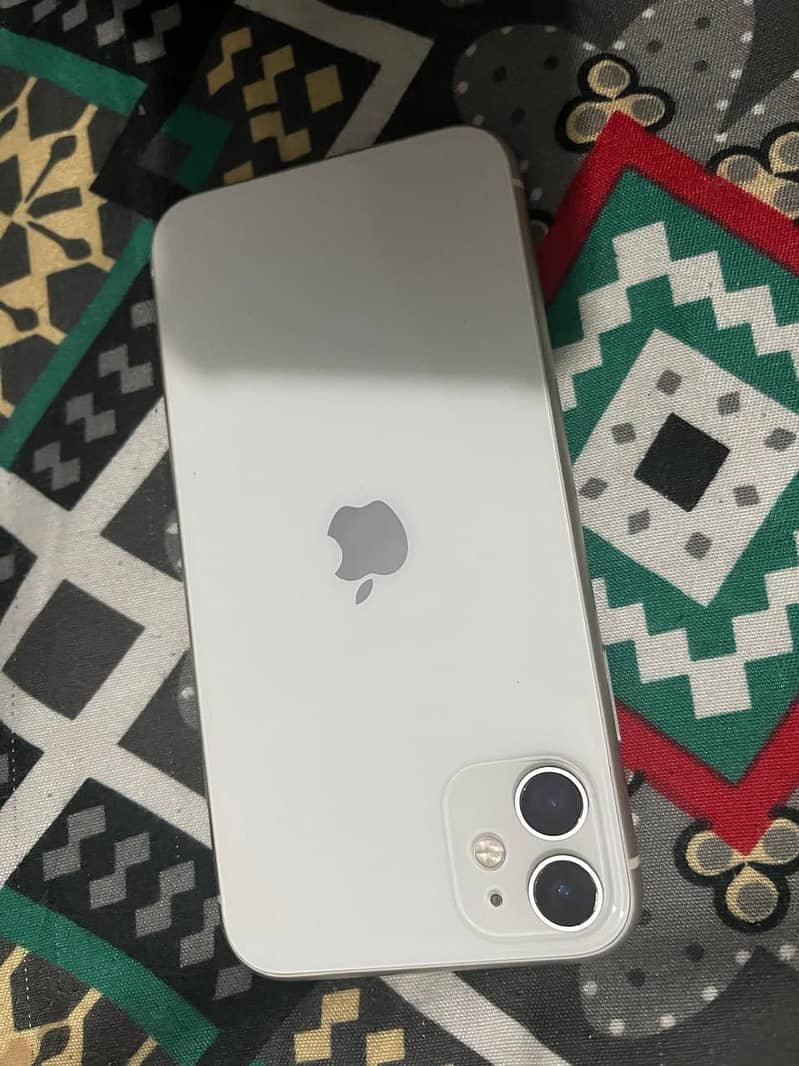 Iphone 11 JV Non PTA 3