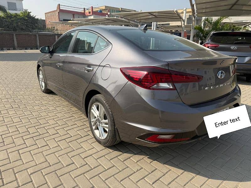 Hyundai Elantra 2021 0