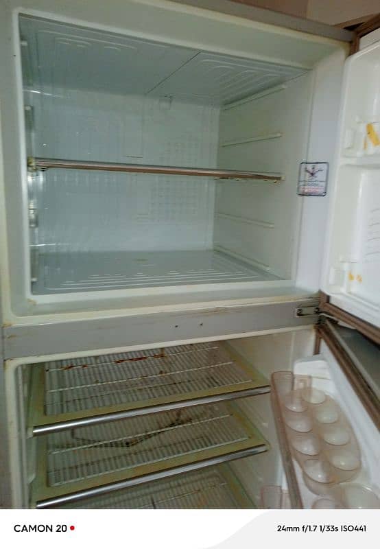 ghar ka chalta howa full size fridge urgent sale 0