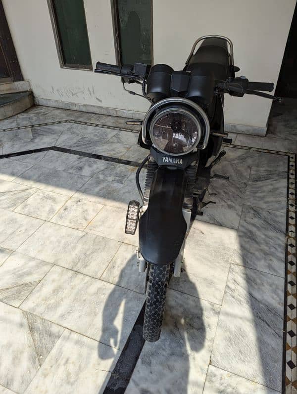 YBR 125 G (2018) good condition 2