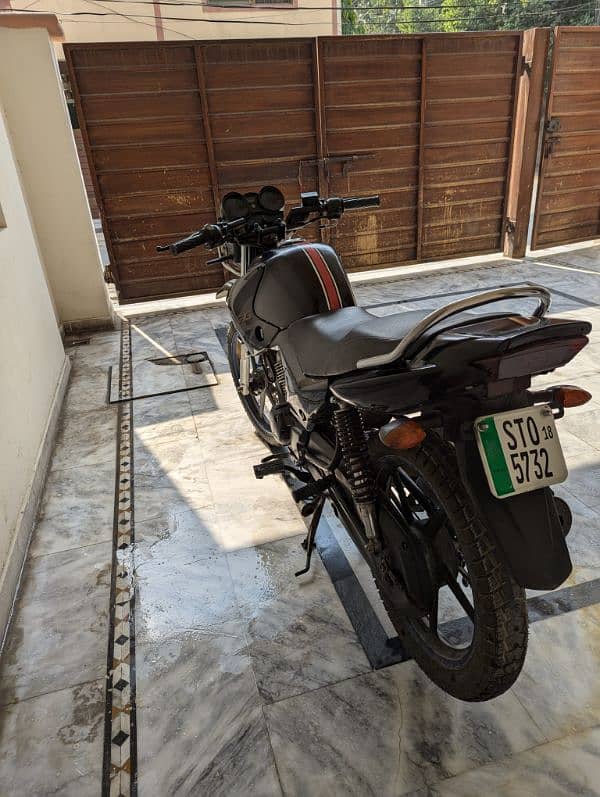 YBR 125 G (2018) good condition 5