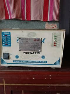 UPS 700 Watt is for Sale