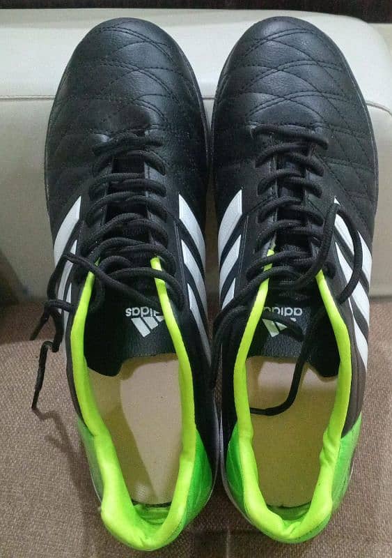 Football grippers x Adidas 3