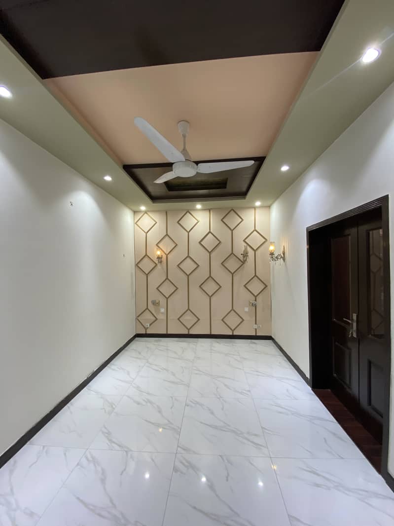 10 Maral Beautiful Designed Bungalow For Sale 19