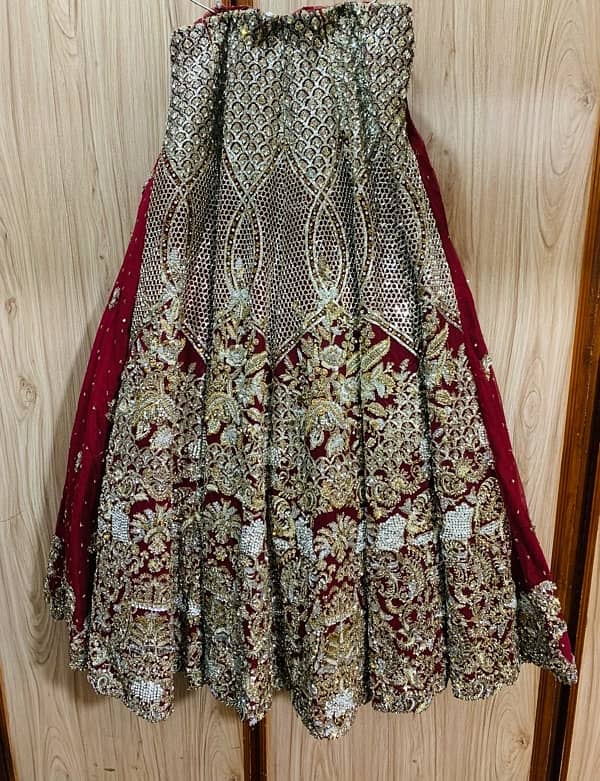 barat lehnga for sale only used for three hours 3