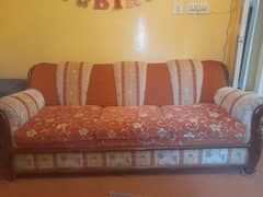 7 seater used sofa 0