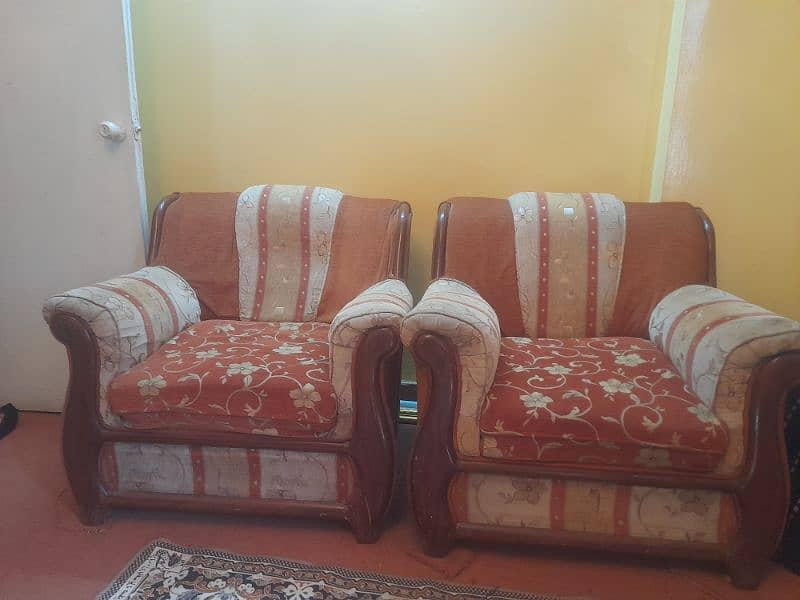 7 seater used sofa 4