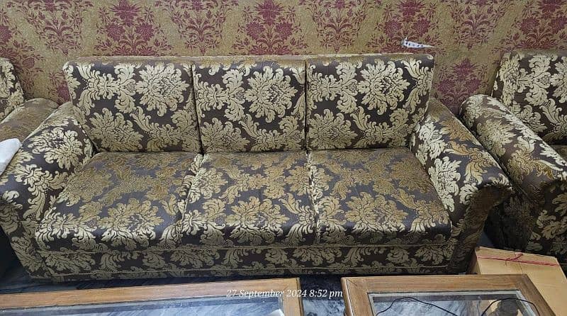 Sofa For Sale 0