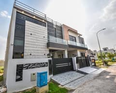 5 Marla Ultra Modern Design House For Sale In DHA Lahore 0