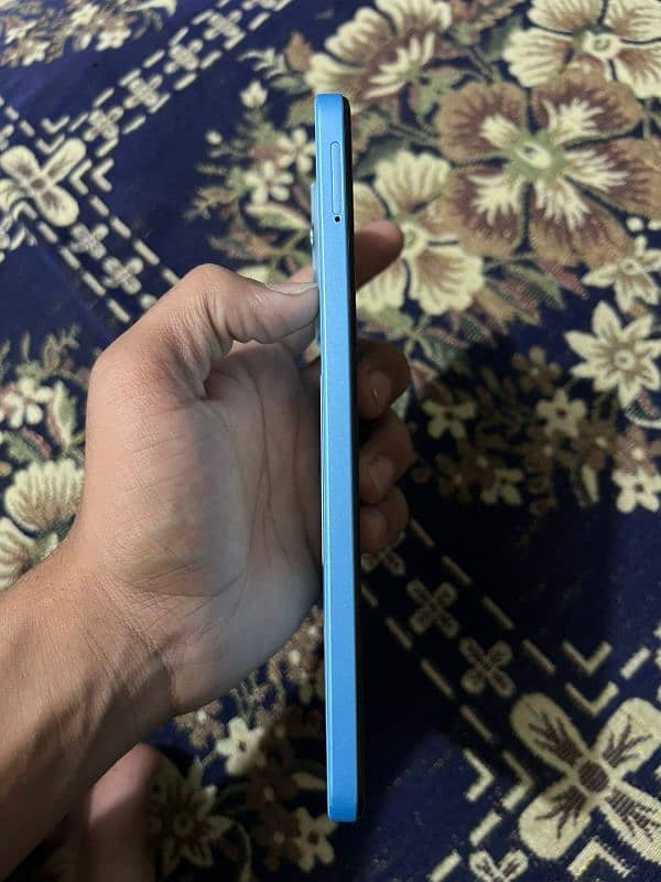 xiaomi redmi note 12;- 8/128 gb in new condition 3