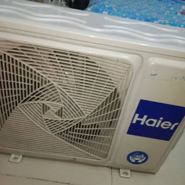 1 ton Haier inverter 8