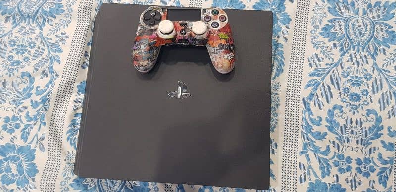 Ps4 pro 1 TB 0