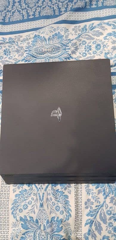 Ps4 pro 1 TB 1