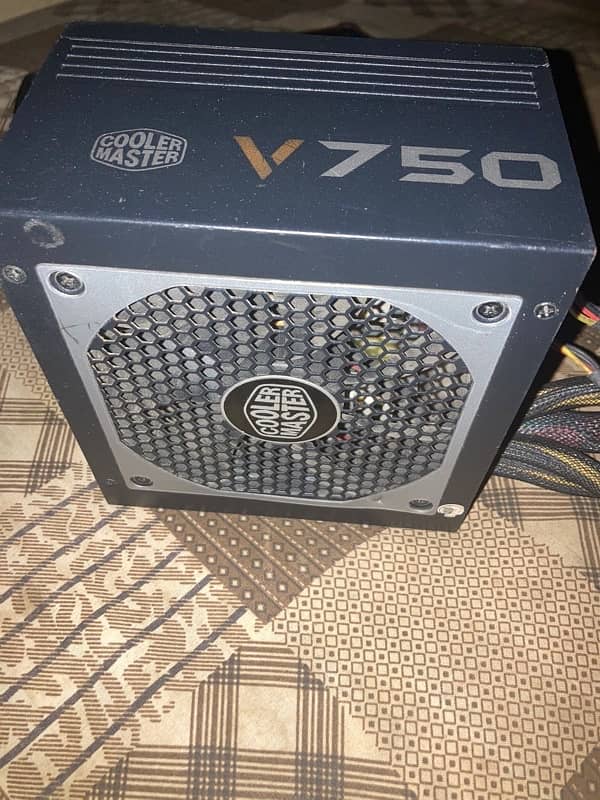 PSU POWER SUPPLY Cooler Master V750w gold 80+ 3