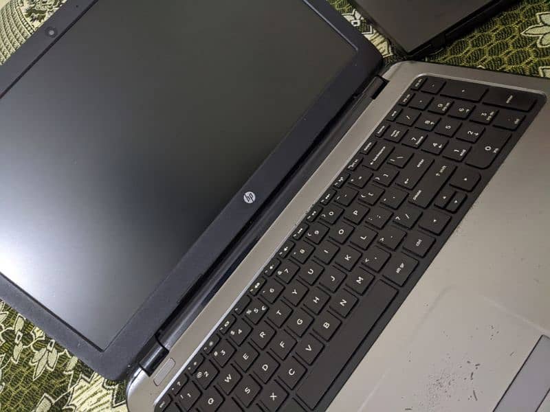 Core i3 4th Gen HP laptop 3