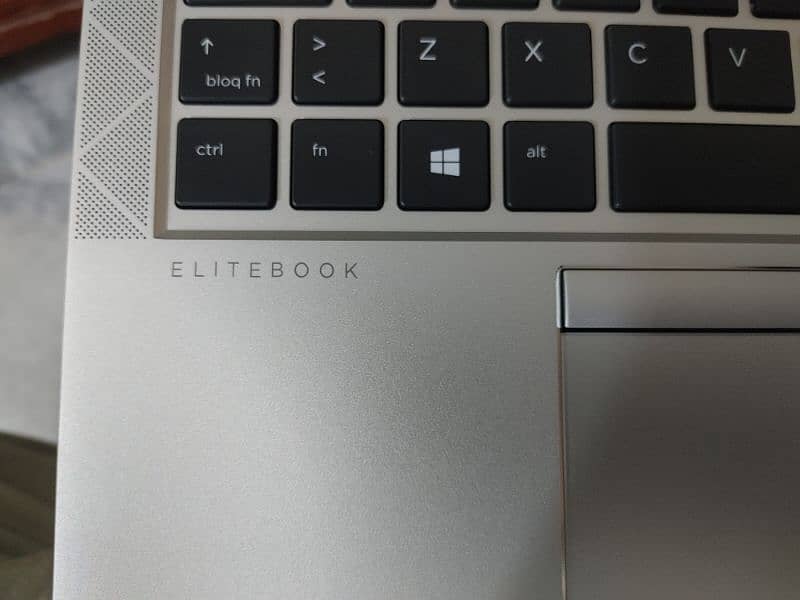 HP elitebook 840 G8 i5 11gen 3