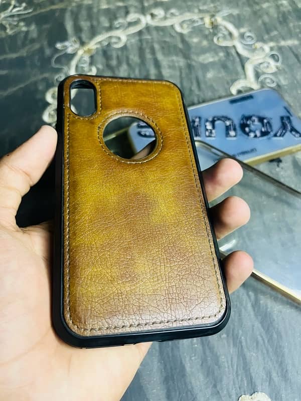 IPhone X,XS back Cover 2 new 2 used urgent Sale 2