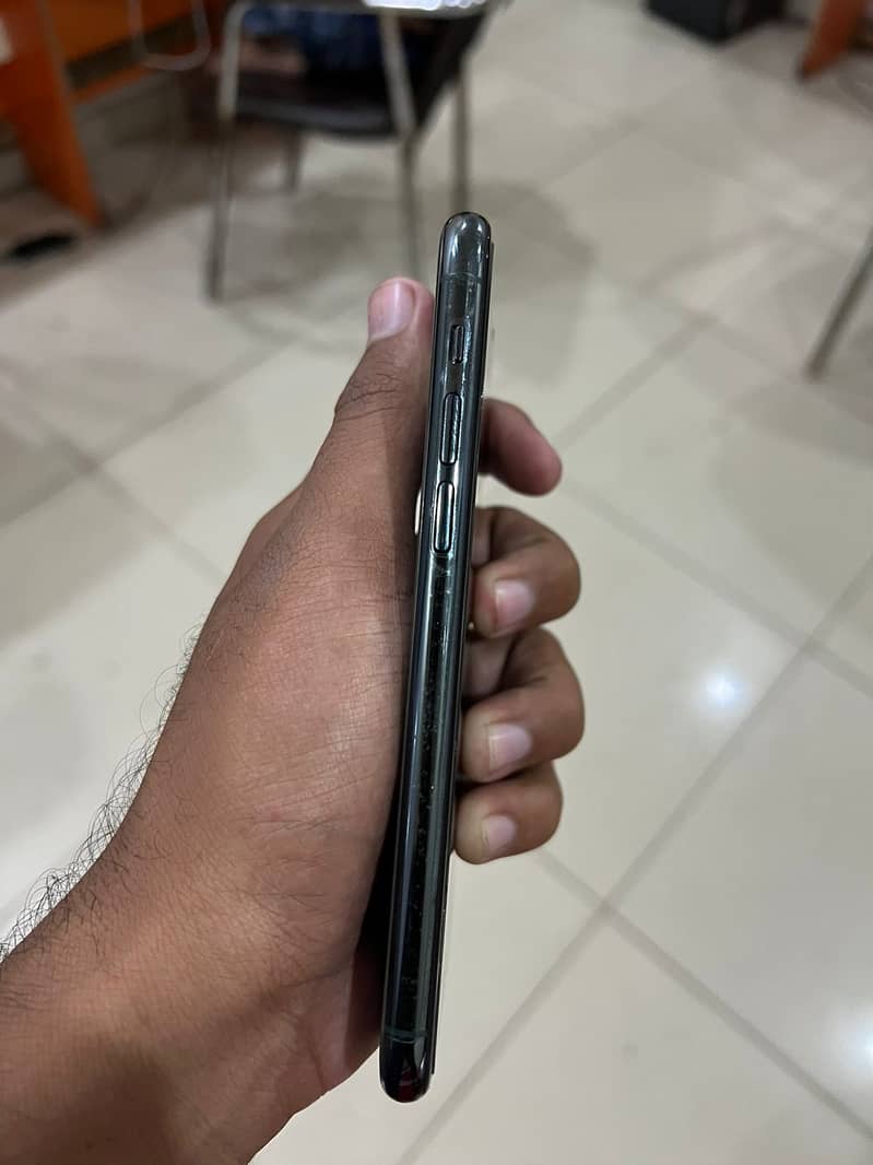 iPhone 11 Pro with Box 3