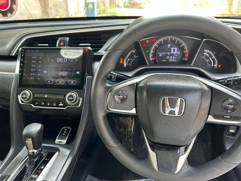 Honda Civic Oriel 2017 9