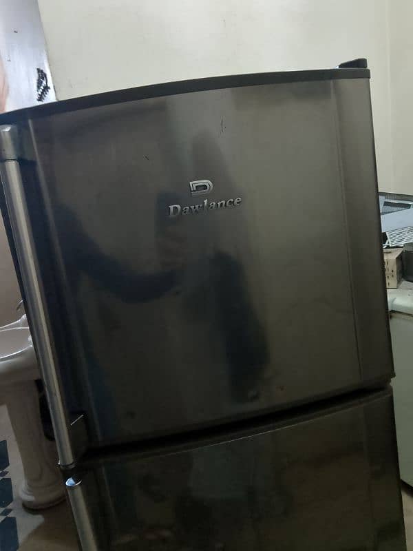 Dawlance Fridge fully working 3