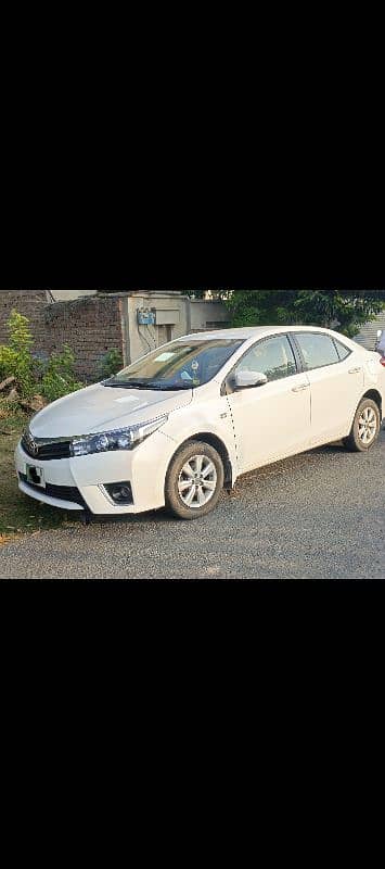 Toyota Corolla Altis 2017 6