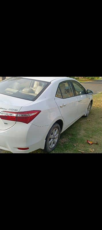 Toyota Corolla Altis 2017 10