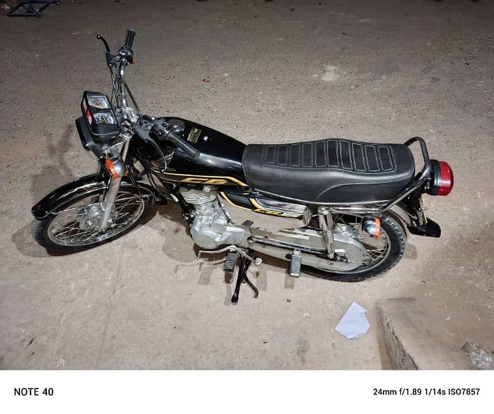 Honda CG 125 Self Start 2022 Number Wali 0