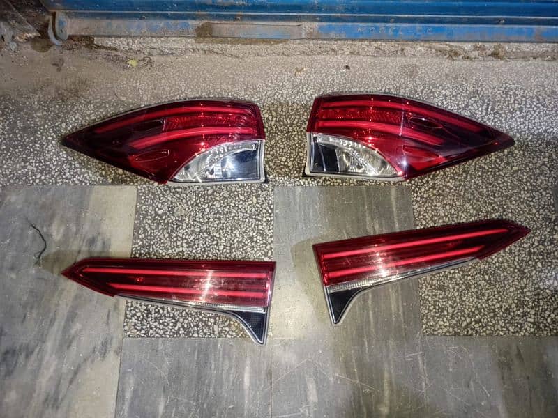 Fortuner head lights and back lights 0