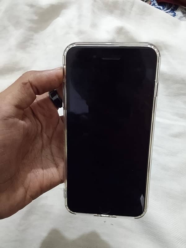 I phone 7 plus pta approve 128 gb sim tray matched 2