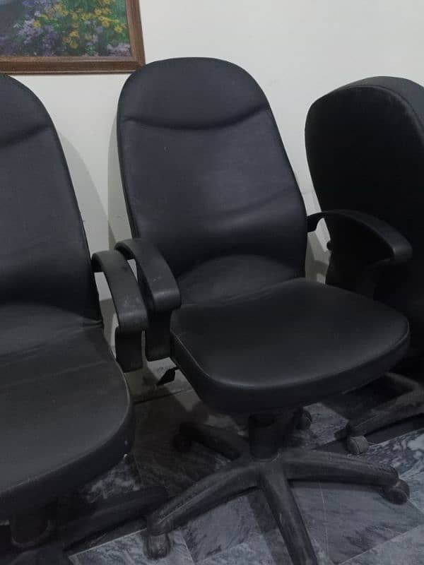 Good condition high quality office chairs 2