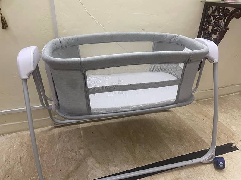 baby cot 4