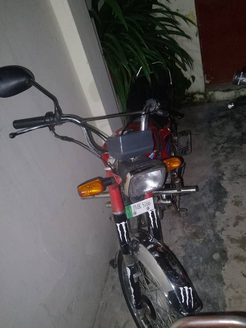 honda 70cc orgnal bike 2