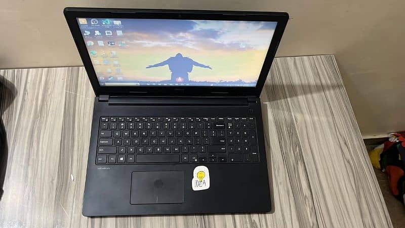 Laptop Dell latitude 0