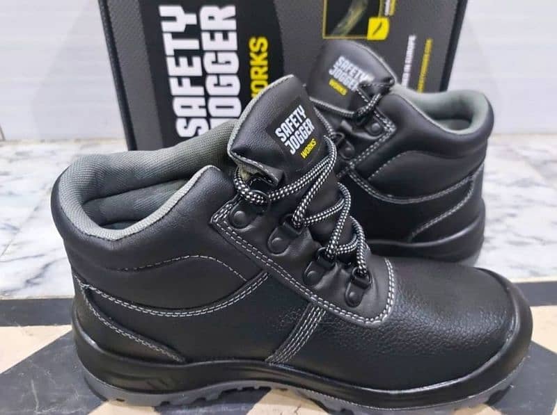 Safety shoes 9