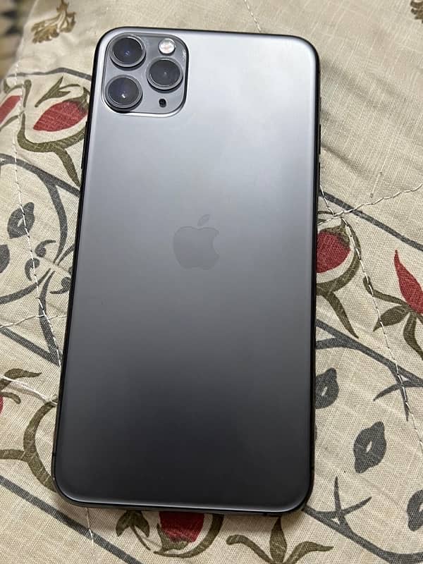 iPhone 11 Pro max 2