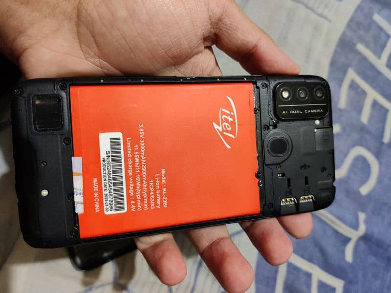 Itel A48 2,32 4