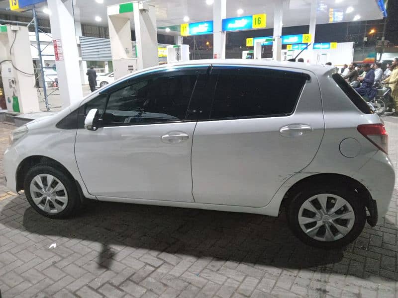 Toyota Vitz 2011 0